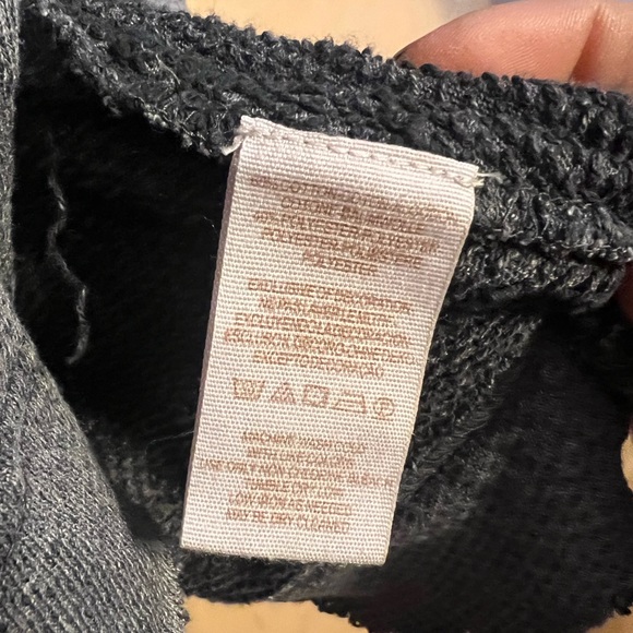 Free People S/P Oversized Raw Edge Sweatshirt Lace trim - Picture 11 of 12